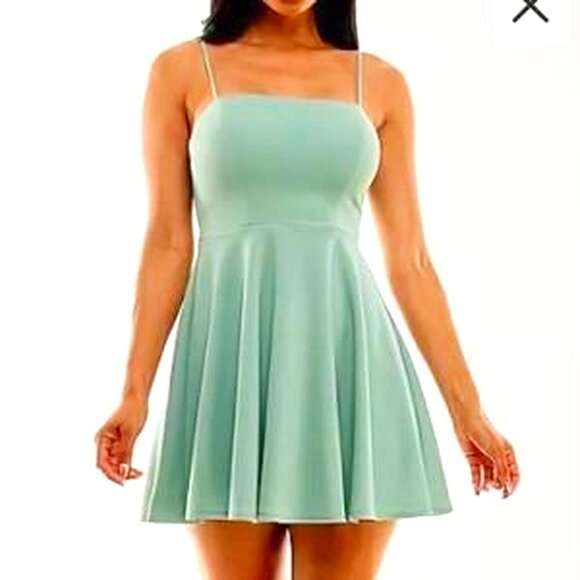 B. Smart Dresses & Skirts - B. Smart Women's Dress